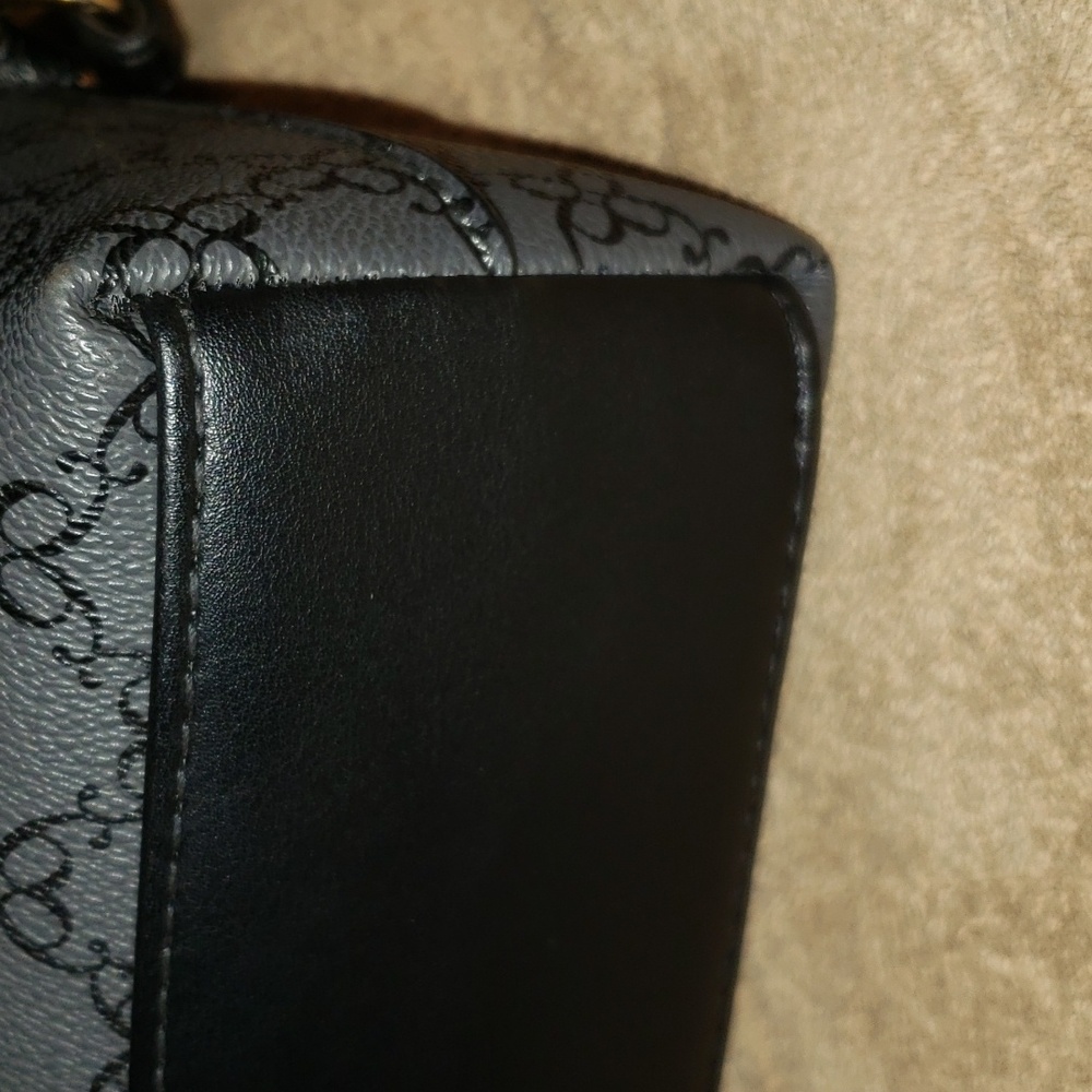 Nine West - Picture 6 of 8